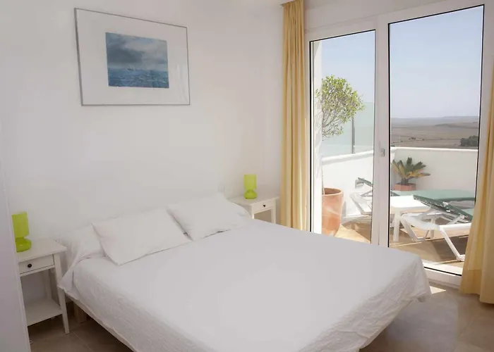 Marina 1. Atico De Lujo. Vistas Al Mar. Piscina. Apartamento Conil De La Frontera